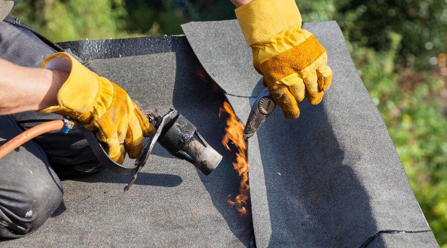 Professional flood damage restoration services in Leesburg, OH